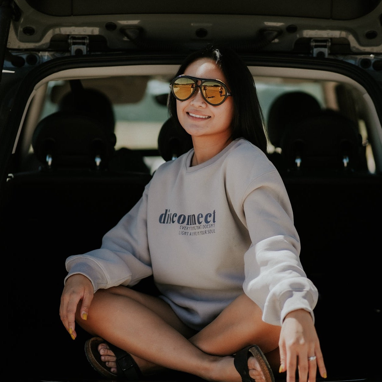 DISCONNECT Unisex Crewneck - Plain + Simple Co.